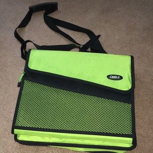 Green Case It Messenger/Shoulder Bag
